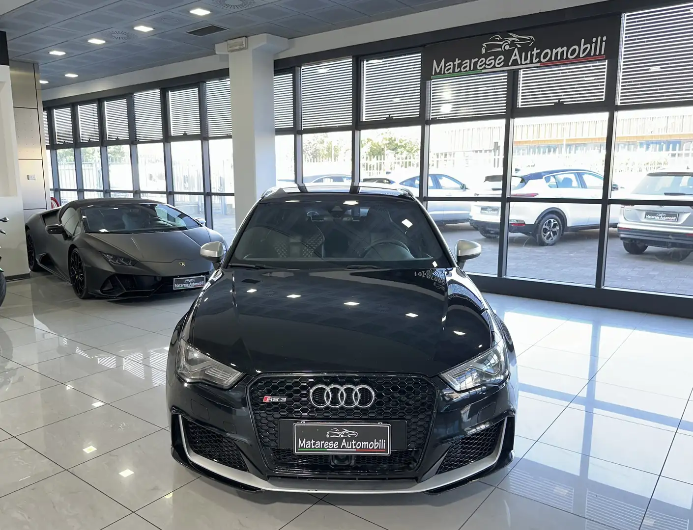 Audi RS3 2.5cc ABT 430cv MotoreNuovo Garanzia Finanziabile Nero - 2