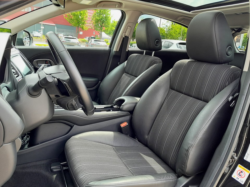 Honda HR-V 1.5 VTEC EXECUTIVE AT AHK PANO 17´LM (1.Hand!) — photo 8