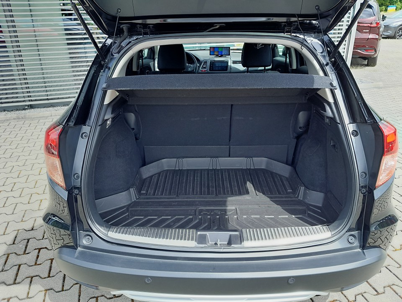 Honda HR-V 1.5 VTEC EXECUTIVE AT AHK PANO 17´LM (1.Hand!) — photo 6