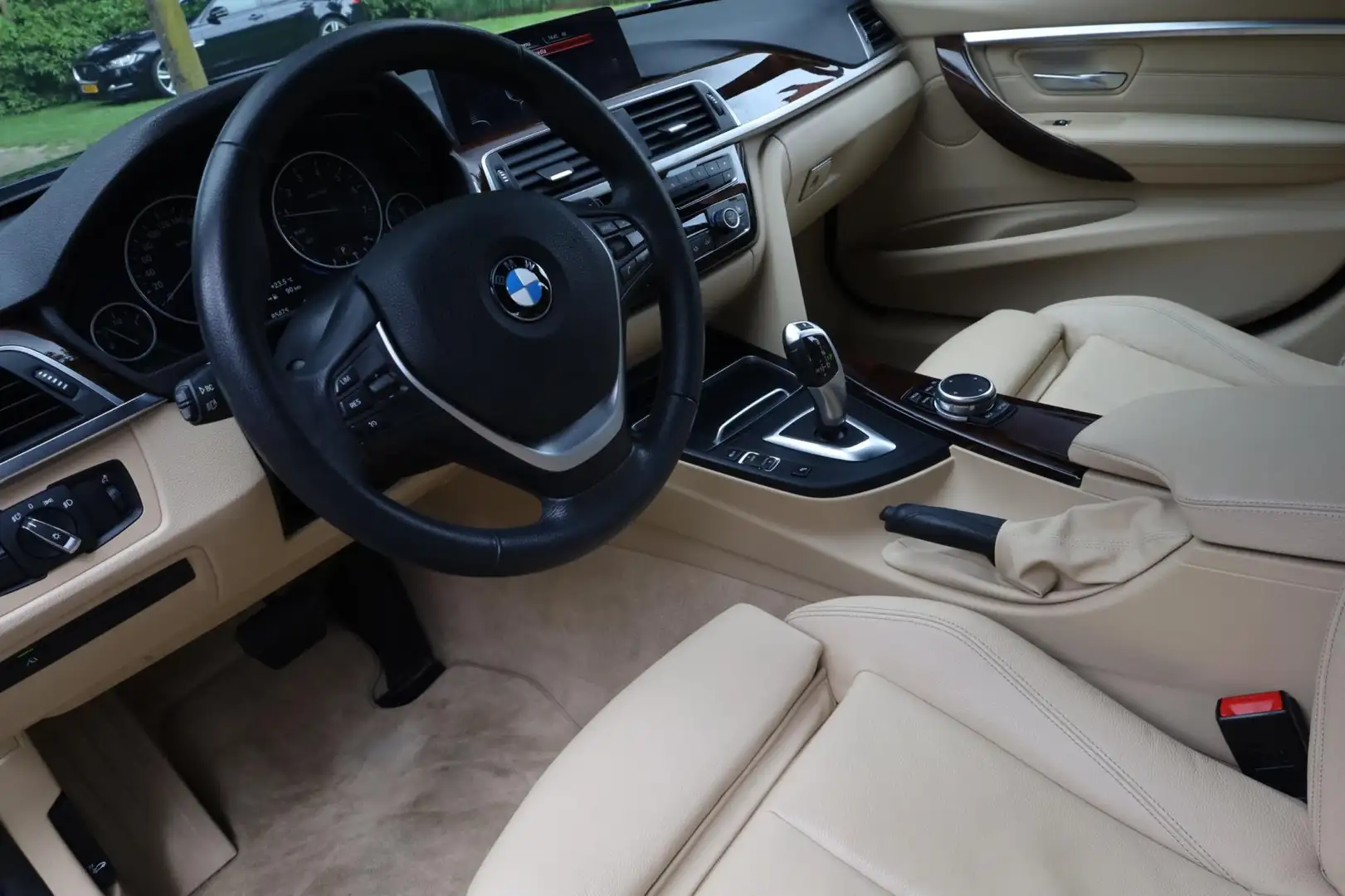 BMW 330 3-serie 330i xDrive Centennial High Executive Aut. Bleu - 2