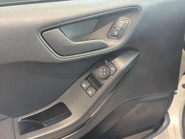 Ford Fiesta view 8