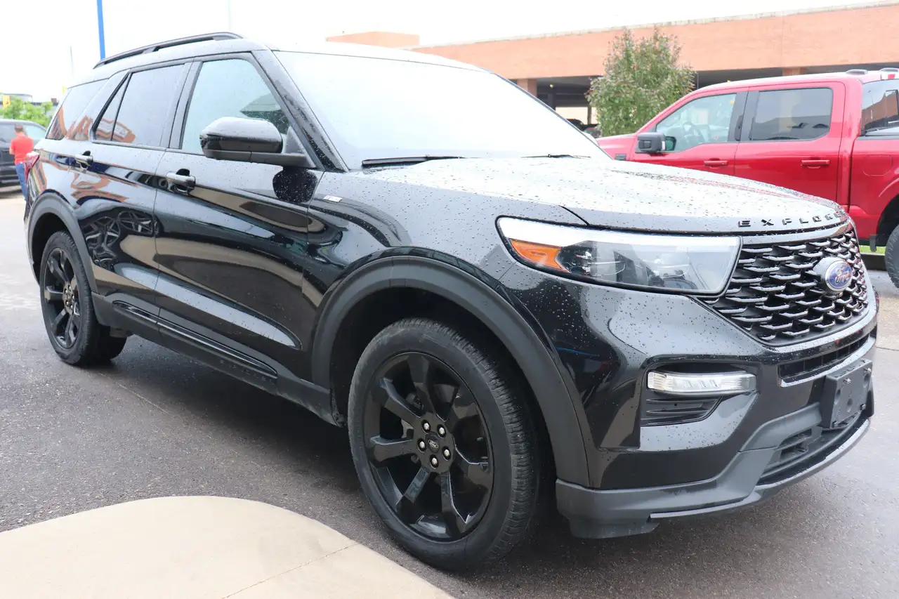 Ford Explorer снимка Ford Explorer