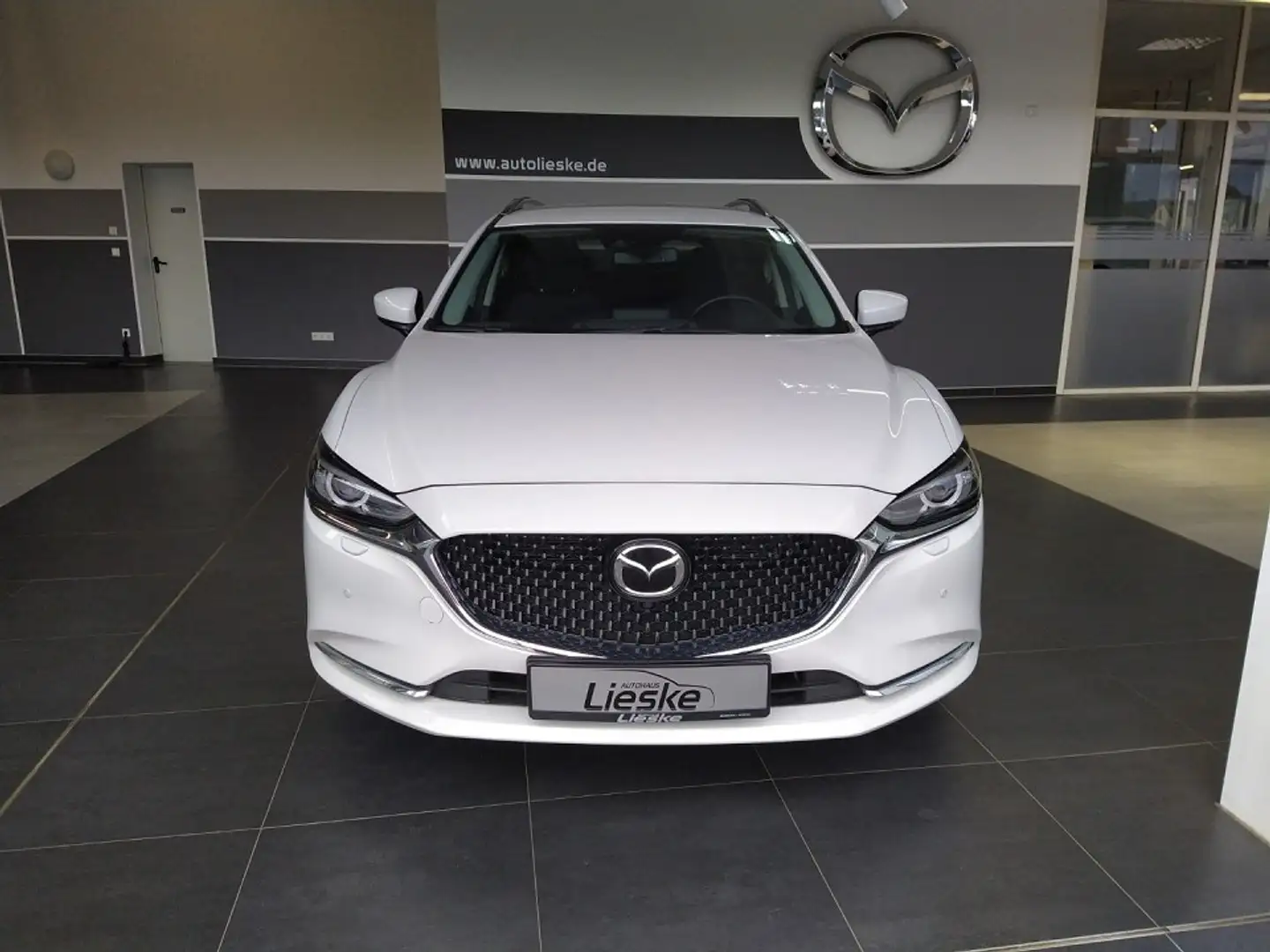 Mazda 6 2023 5WGN 2.5L SKY-G 194ps 6AT FWD EXCLUSIVE-LINE Weiß - 1