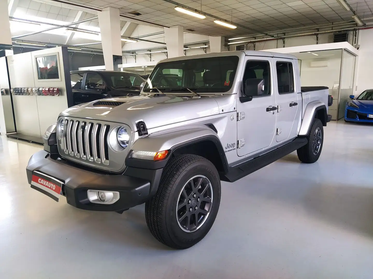 Jeep Gladiator 3.0 V6 194kW Overland 4WD Auto Silber - 1