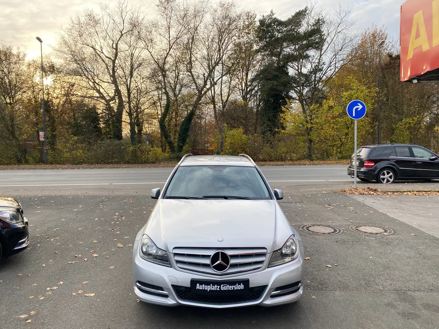 Mercedes-Benz C 180 C 180 T BlueEFFICIENCY 7G-TRONIC Avantgarde NAVI Argent - 2
