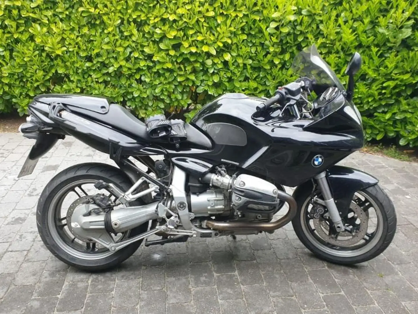 BMW R 1100 S Black - 1