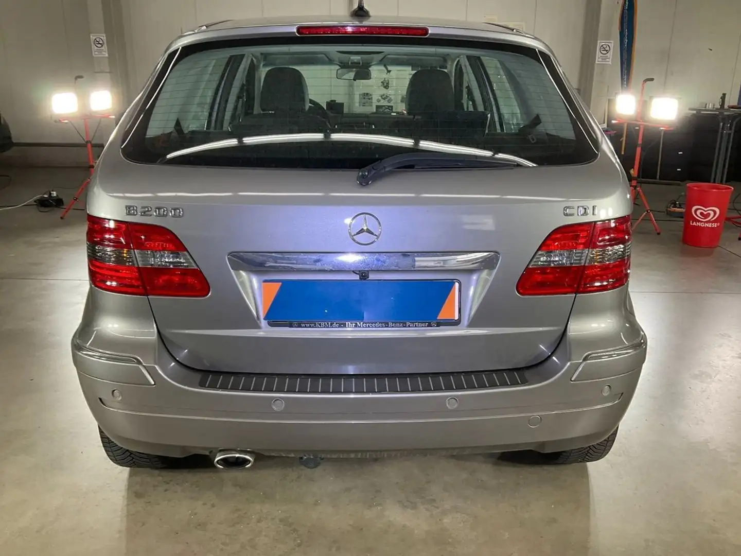 Mercedes-Benz B 200 (1.HAND/PDC/RFK/SHZ/AHK/Teil LEDER) Grau - 2