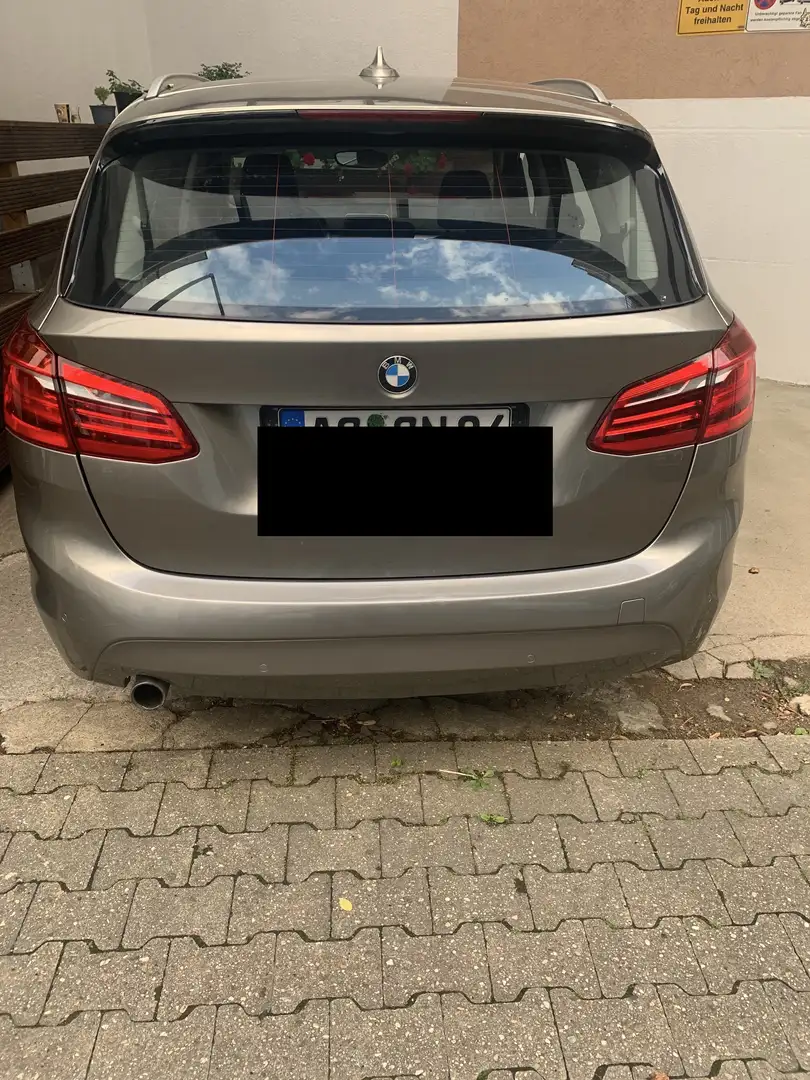 BMW 218 218d Active Tourer Beige - 2