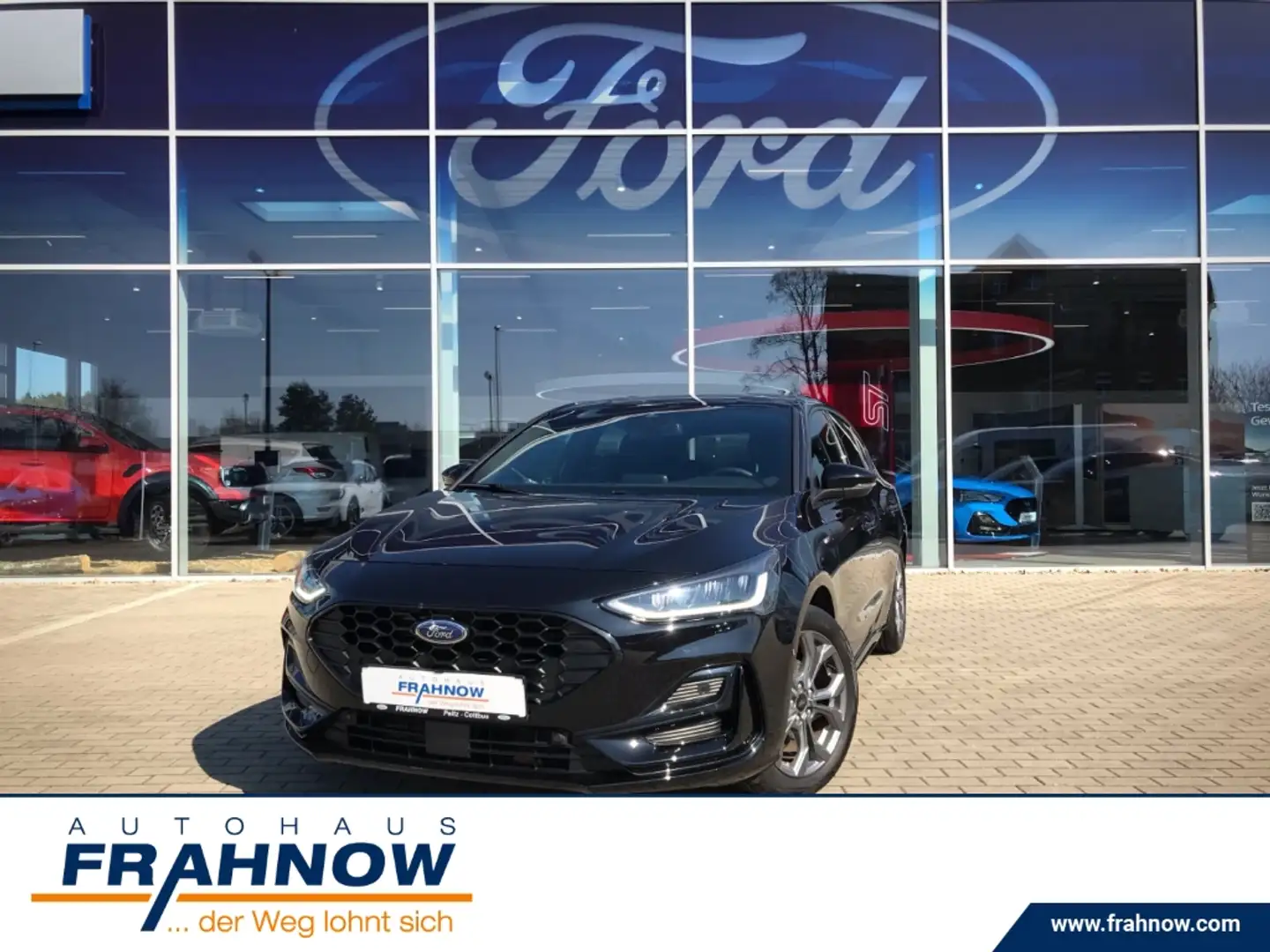 Ford Focus 1.0 EcoBoost MHEV ST-Line Style LED Winterpaket Schwarz - 1