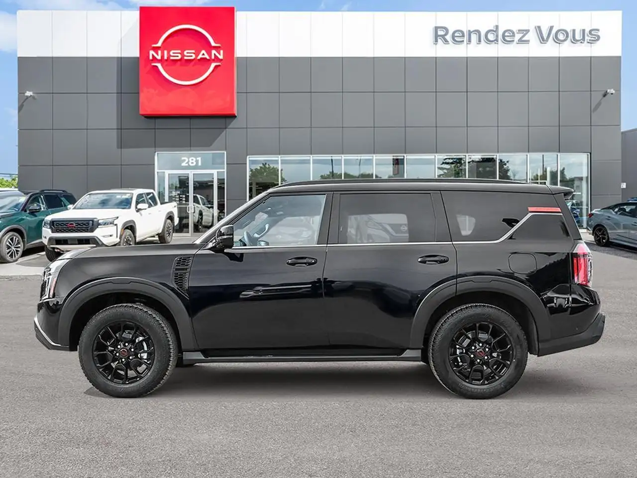 Nissan Armada снимка Nissan Armada