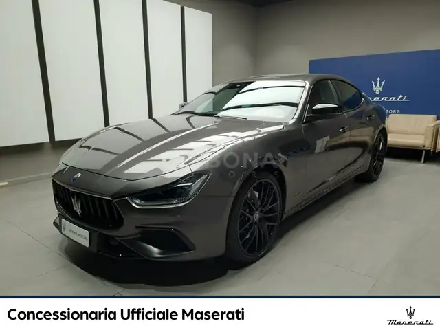 Maserati Ghibli L4 330 CV MHEV Gransport