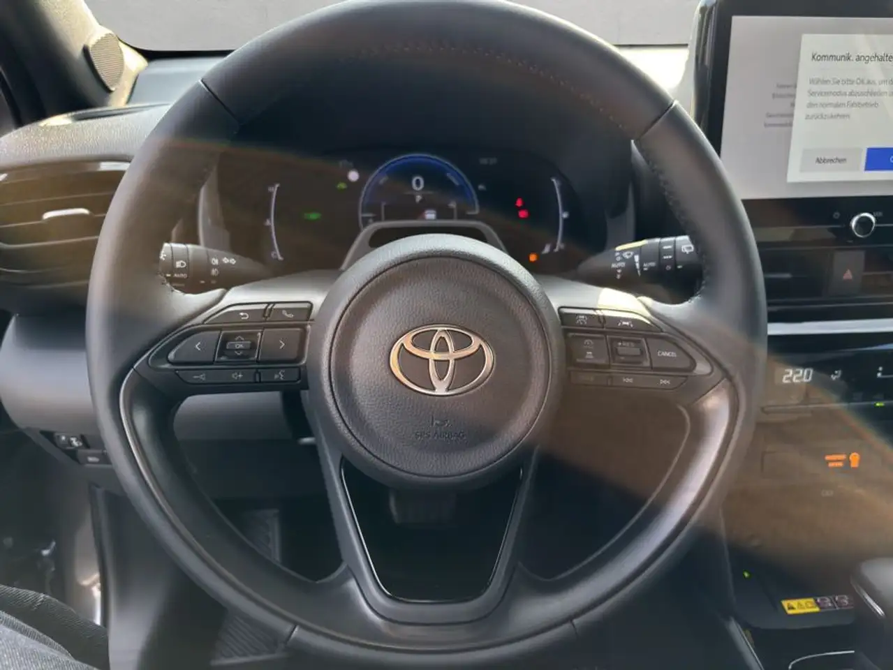 Toyota Yaris Cross Hybrid 130 1.5 VVT-i Teamplayer 68 kW, 11