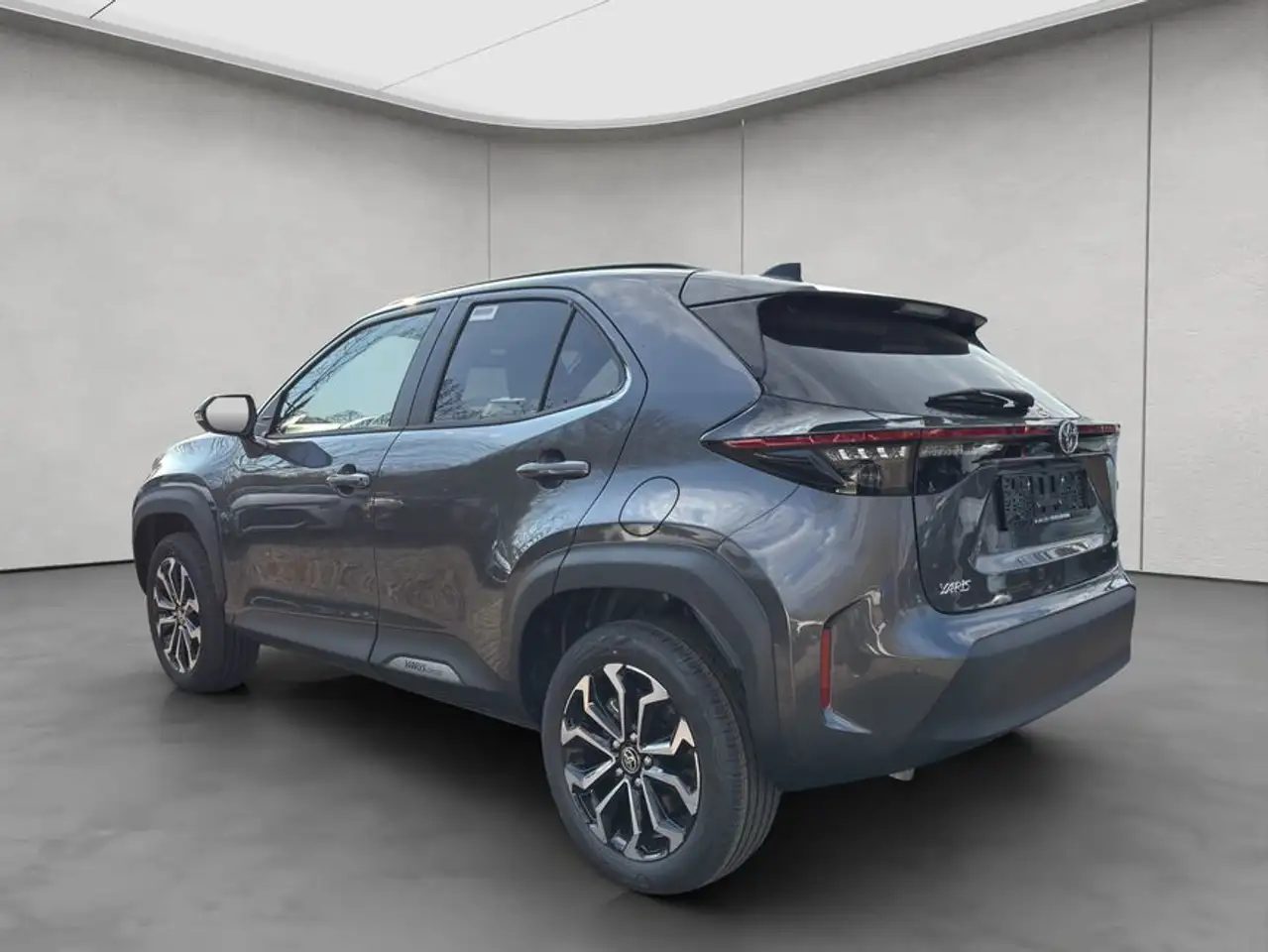 Toyota Yaris Cross Hybrid 130 1.5 VVT-i Teamplayer 68 kW, 3