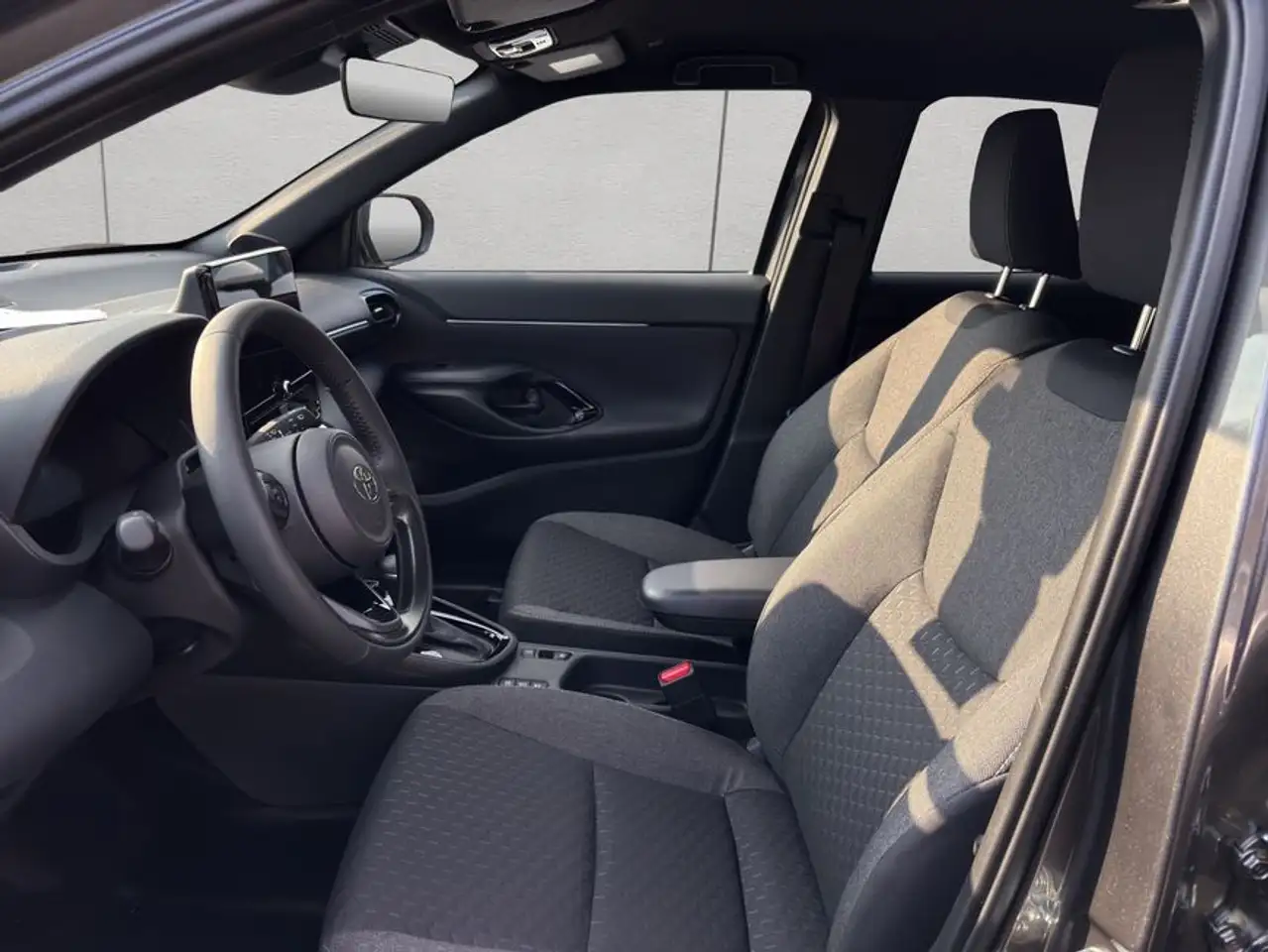 Toyota Yaris Cross Hybrid 130 1.5 VVT-i Teamplayer 68 kW, 10
