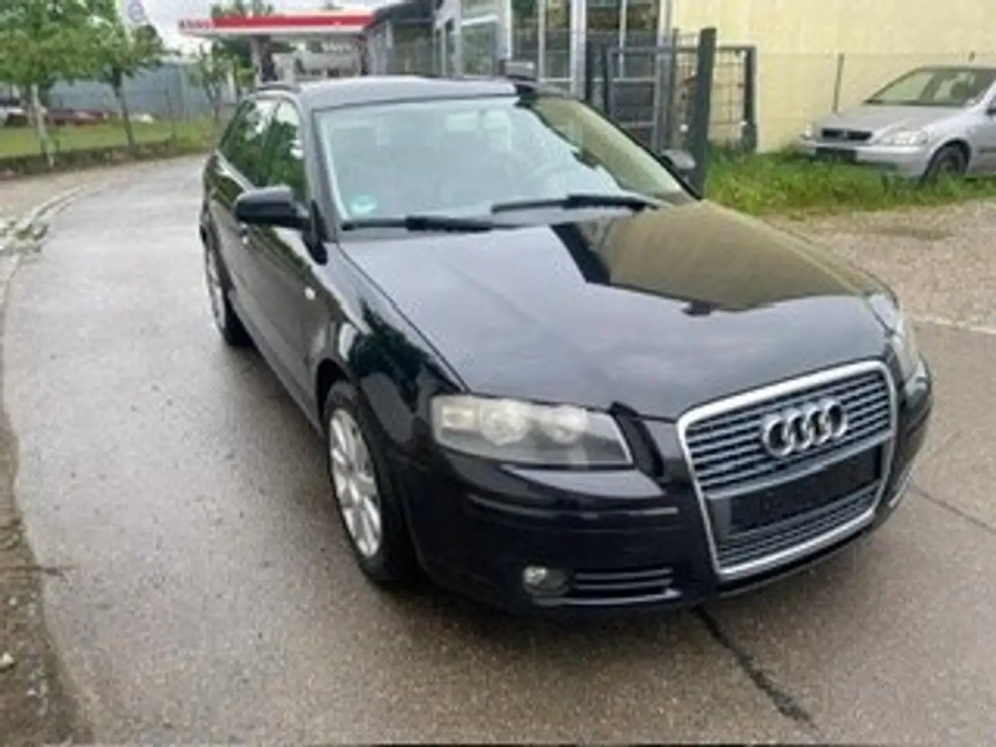Audi A3 2.0 FSI Sportback Ambition Schwarz - 2