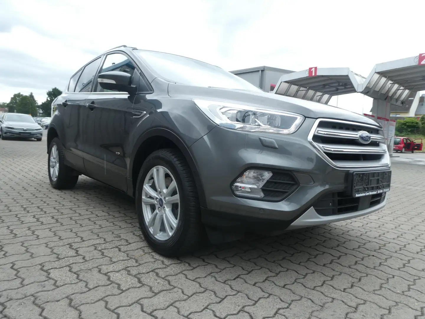 Ford Kuga TÜV/NEU*NAVI*KAMERA*AHK*Automatic*Garantie* Grijs - 1