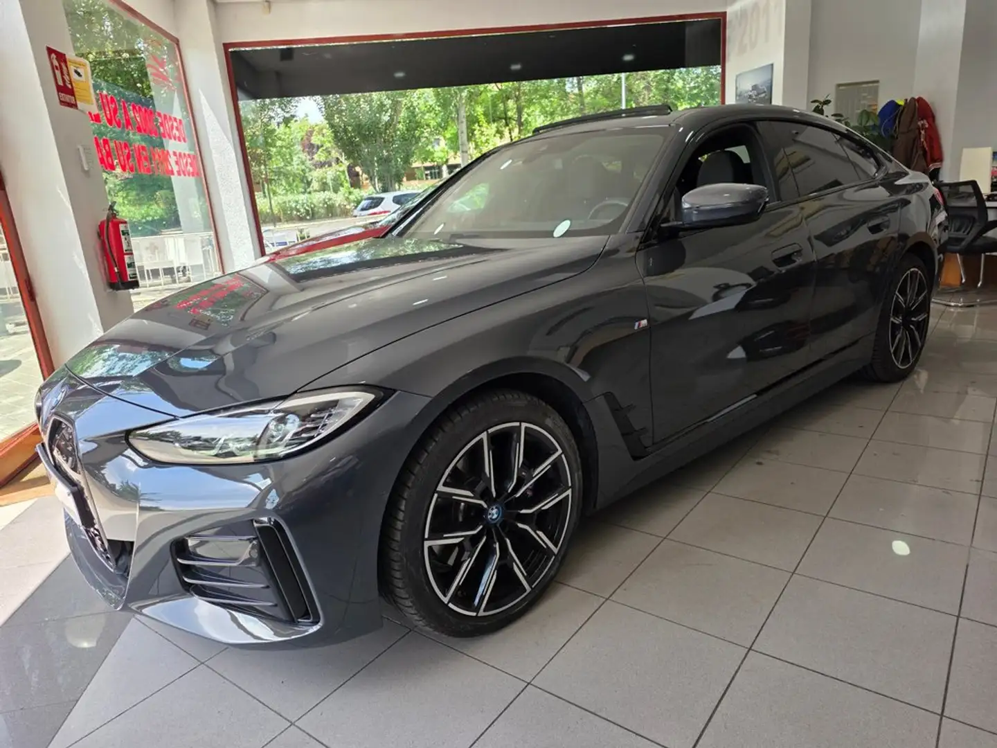 BMW i4 eDrive40 Gris - 1