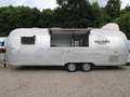 Airstream Land Yacht Overlander Catering + Foodtrailer Argent - thumbnail 6