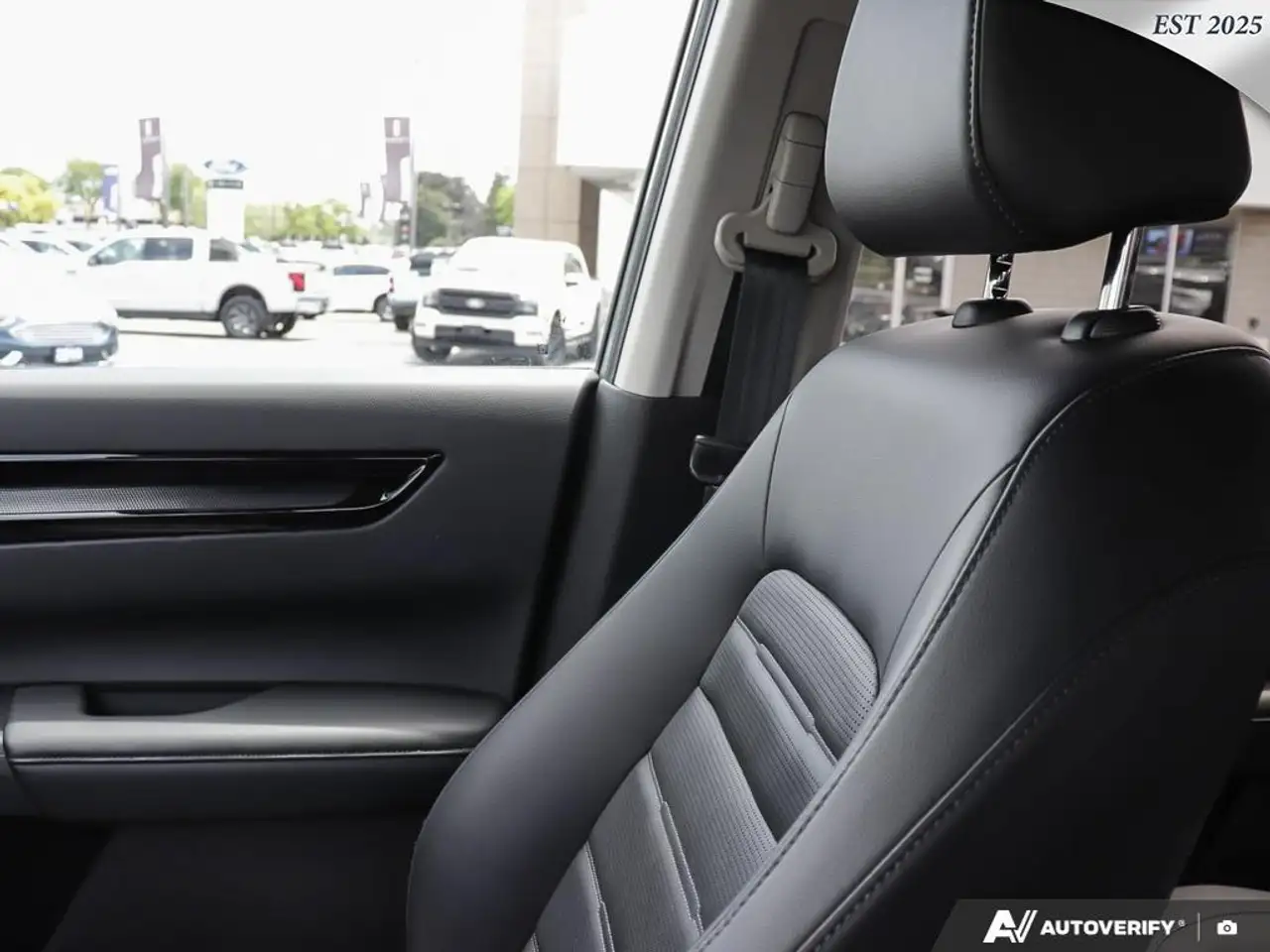 Honda CR-V photo Honda CR-V