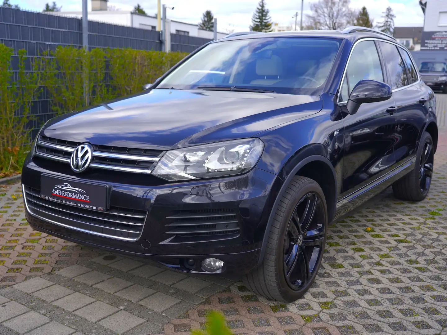 Volkswagen Touareg 3.0 V6 TDI BMT*R-Line~AHK~Pano~Exclusive* Noir - 2