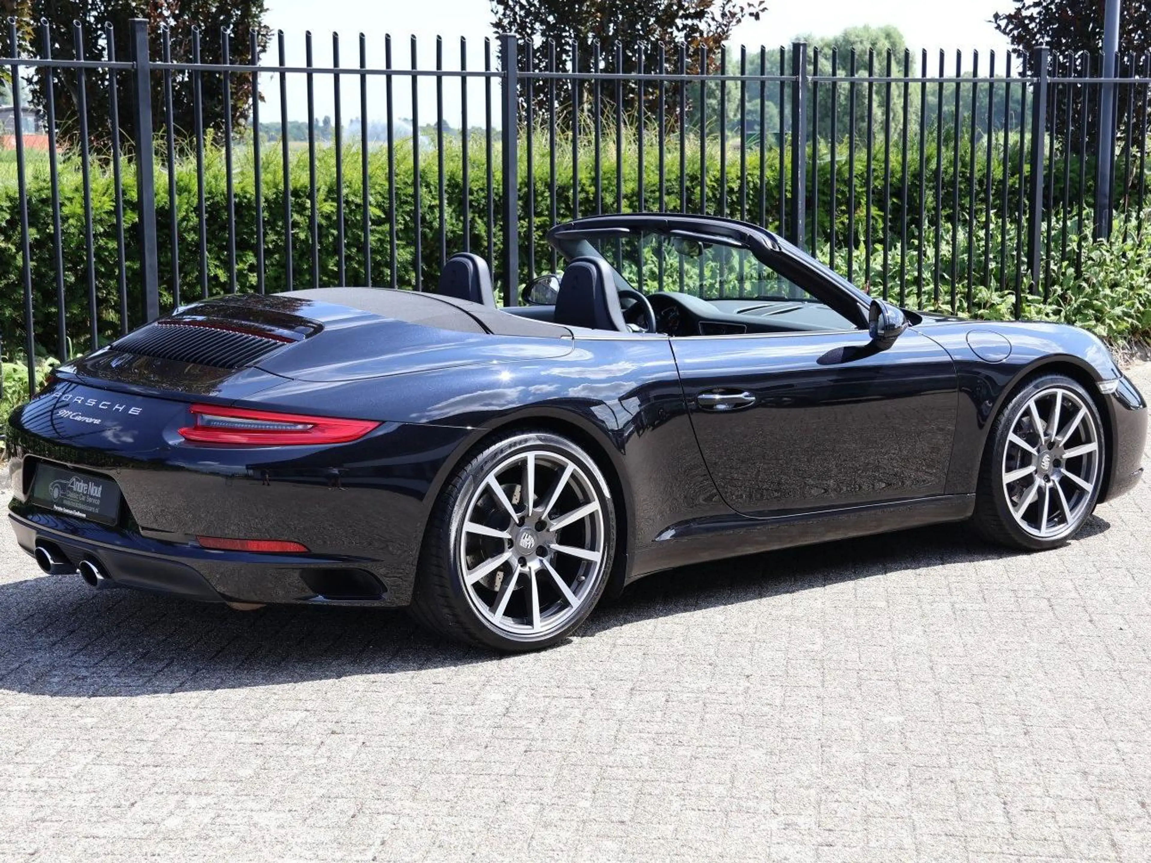 Porsche 911 991.2 Carrera cabriolet — photo 11