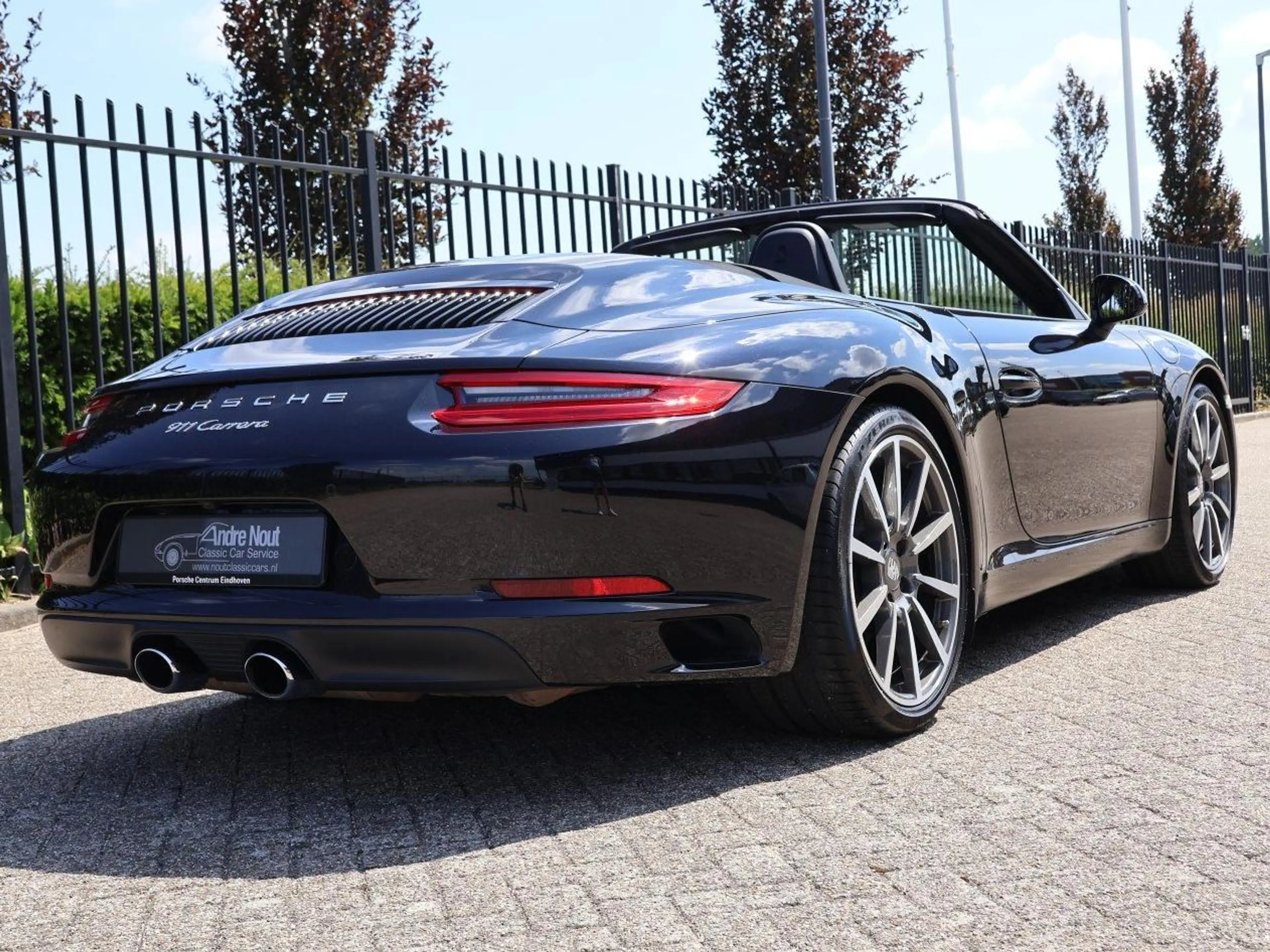 Porsche 911 991.2 Carrera cabriolet — photo 13