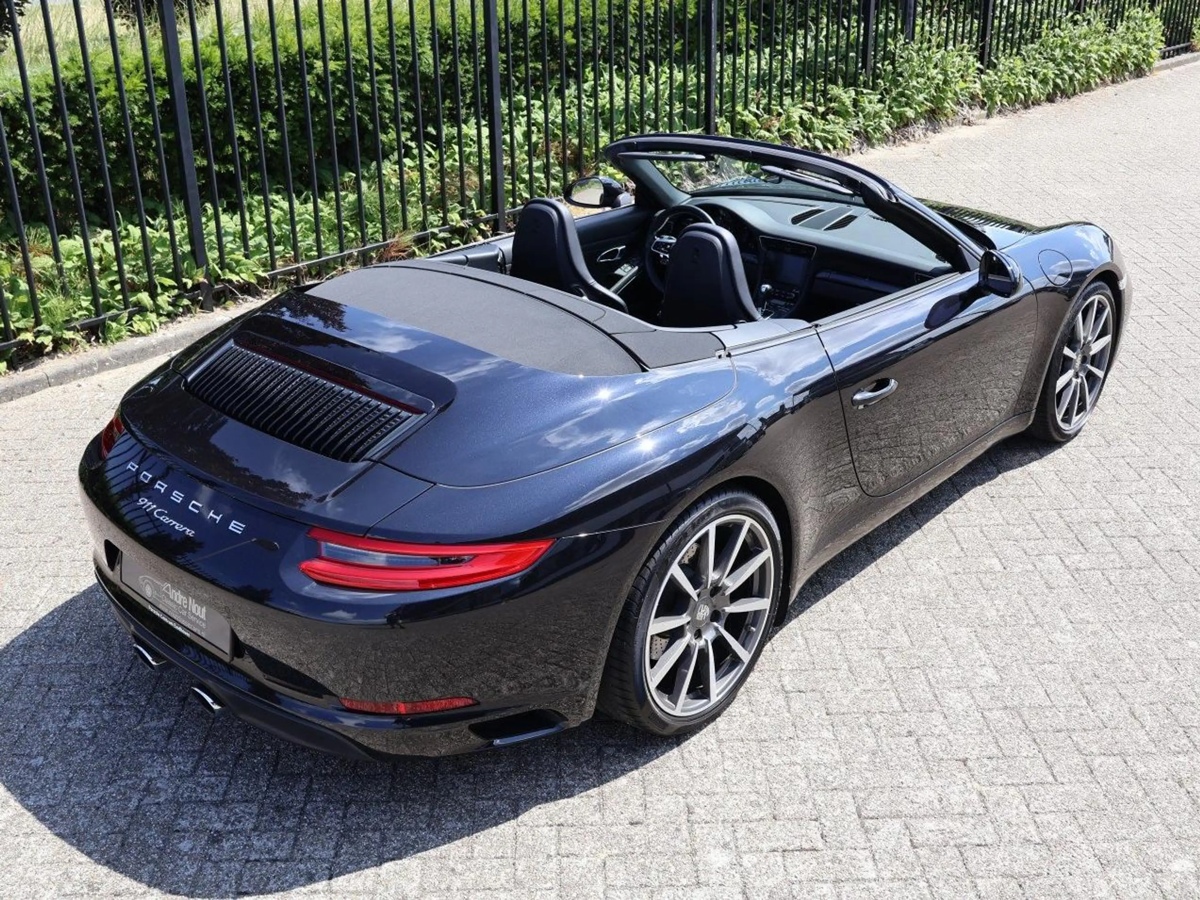 Porsche 911 991.2 Carrera cabriolet — photo 12