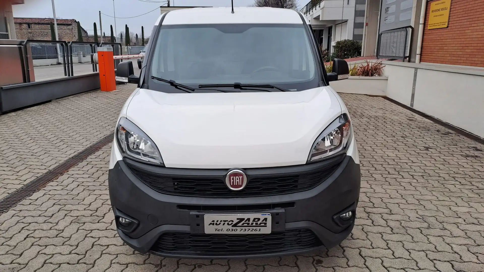 Fiat Doblo LOUNGE 1.3 MTJ Blanc - 1