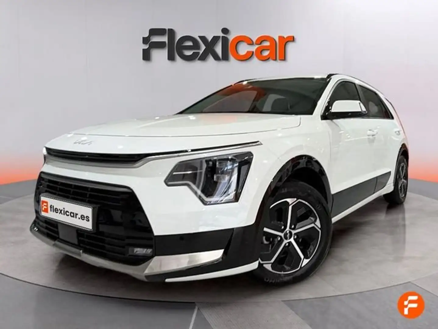Kia Niro 1.6 GDi HEV 95kW (129CV) Drive Blanco - 2