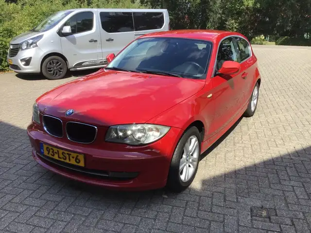 BMW 116I BUSINESS LINE