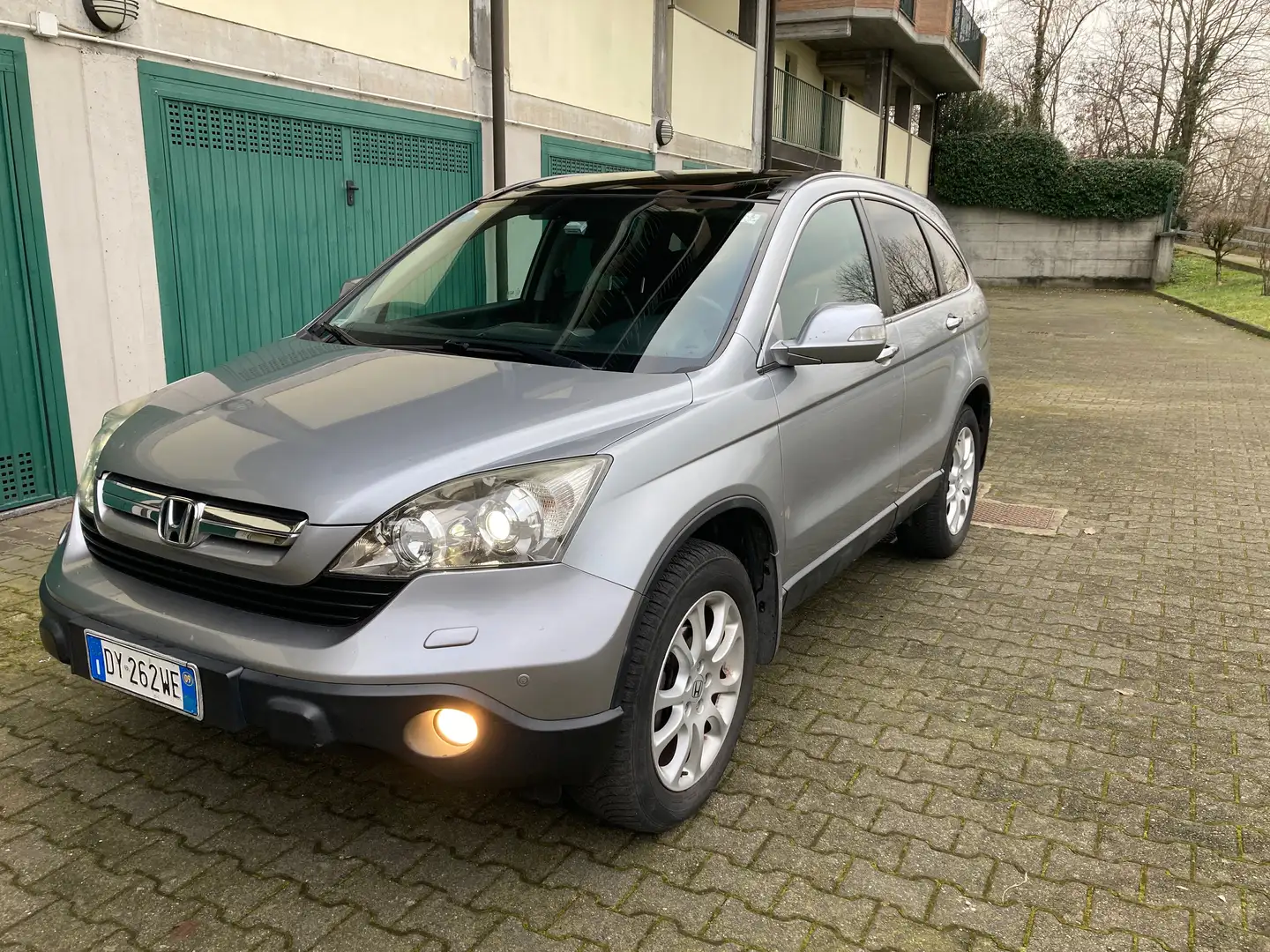 Honda CR-V III 2.2 i-CTDI Advance Srebrny - 2