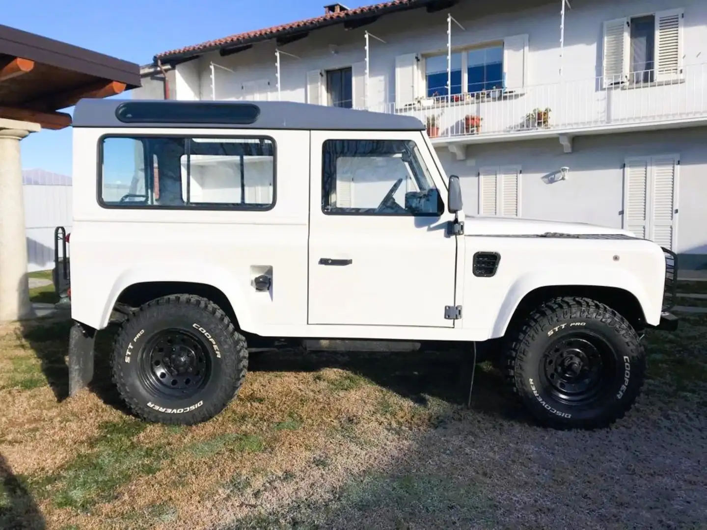 Land Rover Defender 90 TDI Fam County - 1
