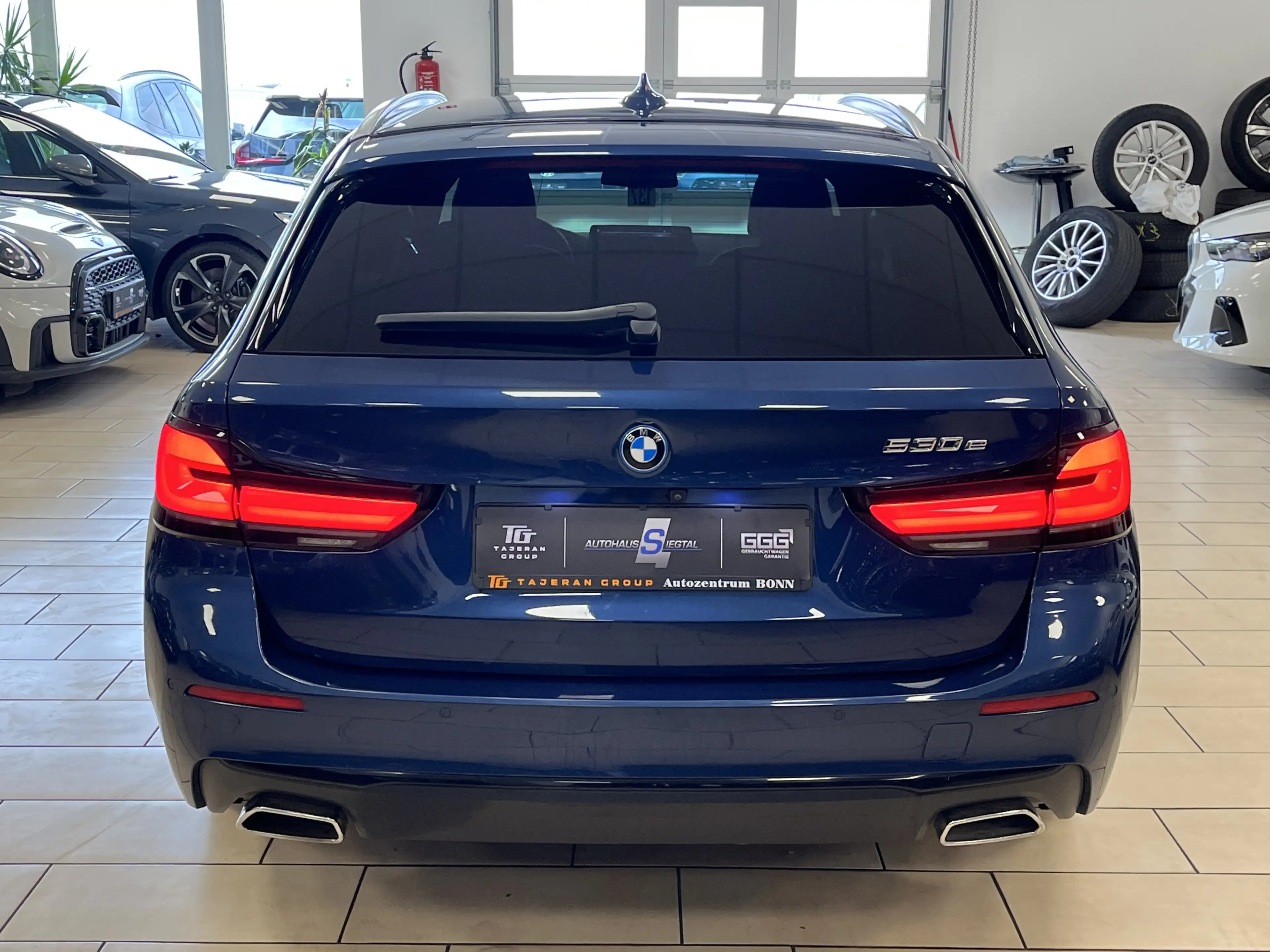 BMW 530 e Leder*CarPlay*LED*HUD*AHK*360°Cam*Navi*ACC — photo 7