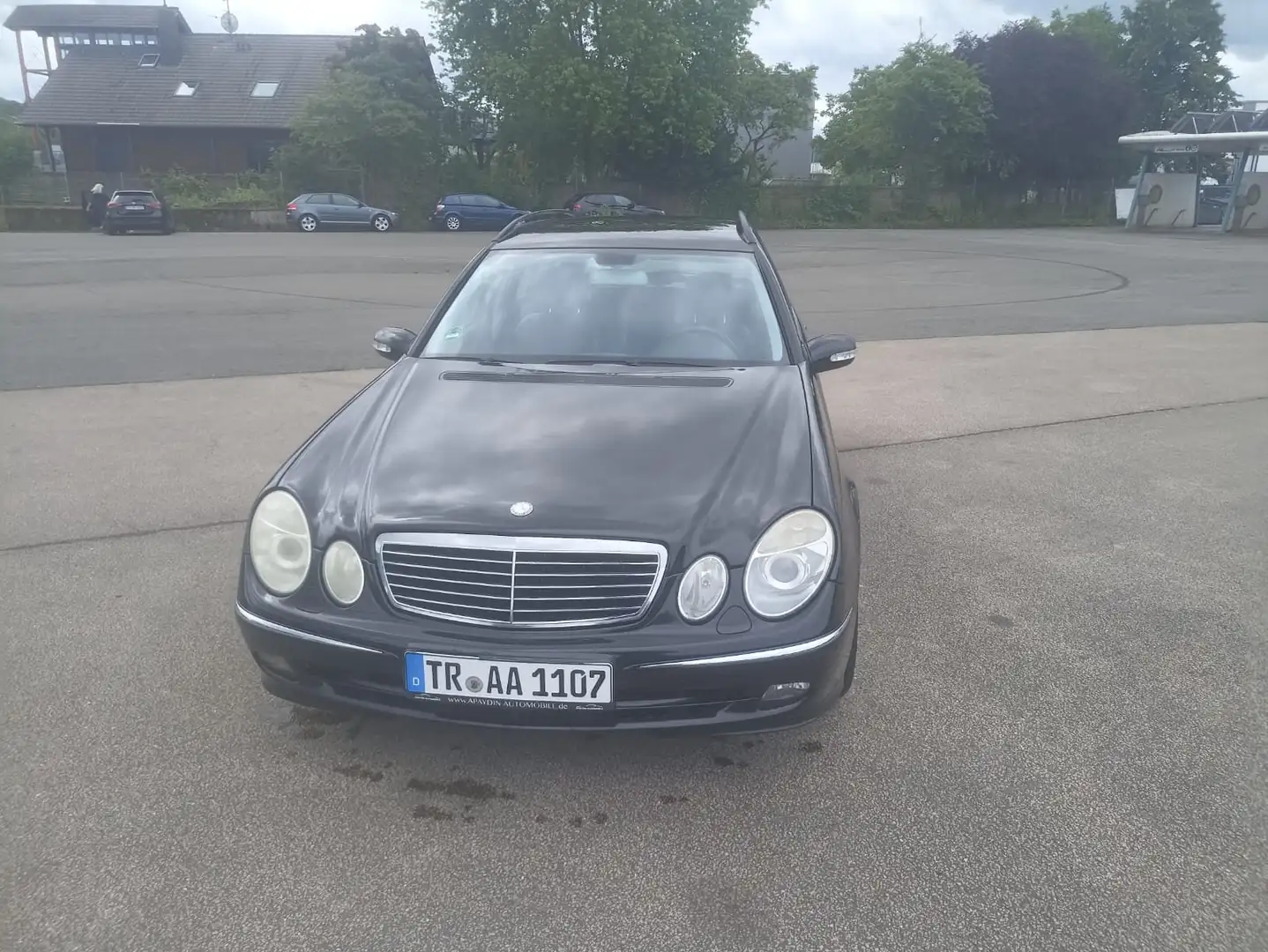 Mercedes-Benz E 220 E 220 T CDI (211.206) Schwarz - 2