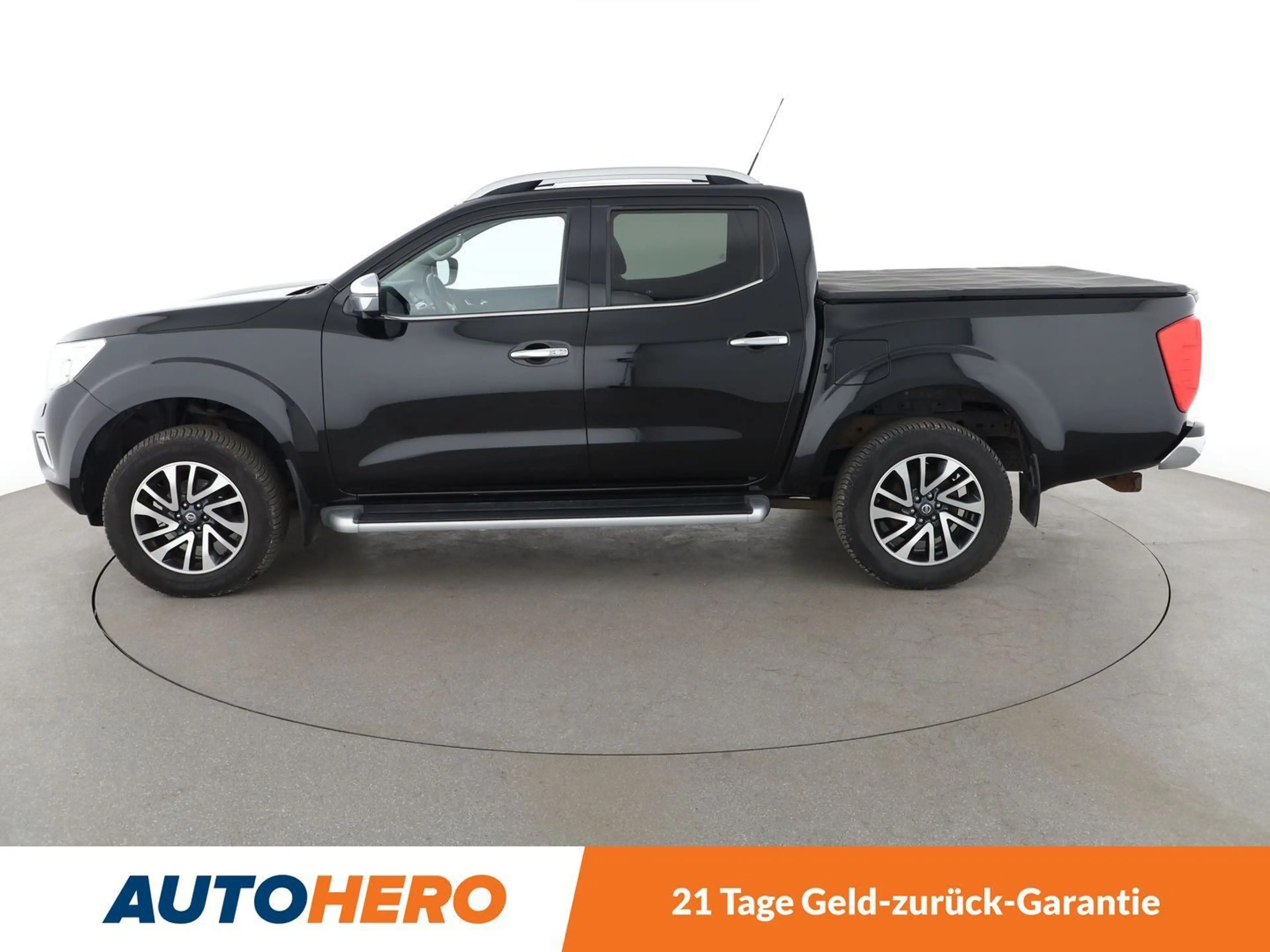 Nissan NP300 2.3 dCi Tekna Double Cab 4x4 Aut.*NAVI*PDC* — photo 3