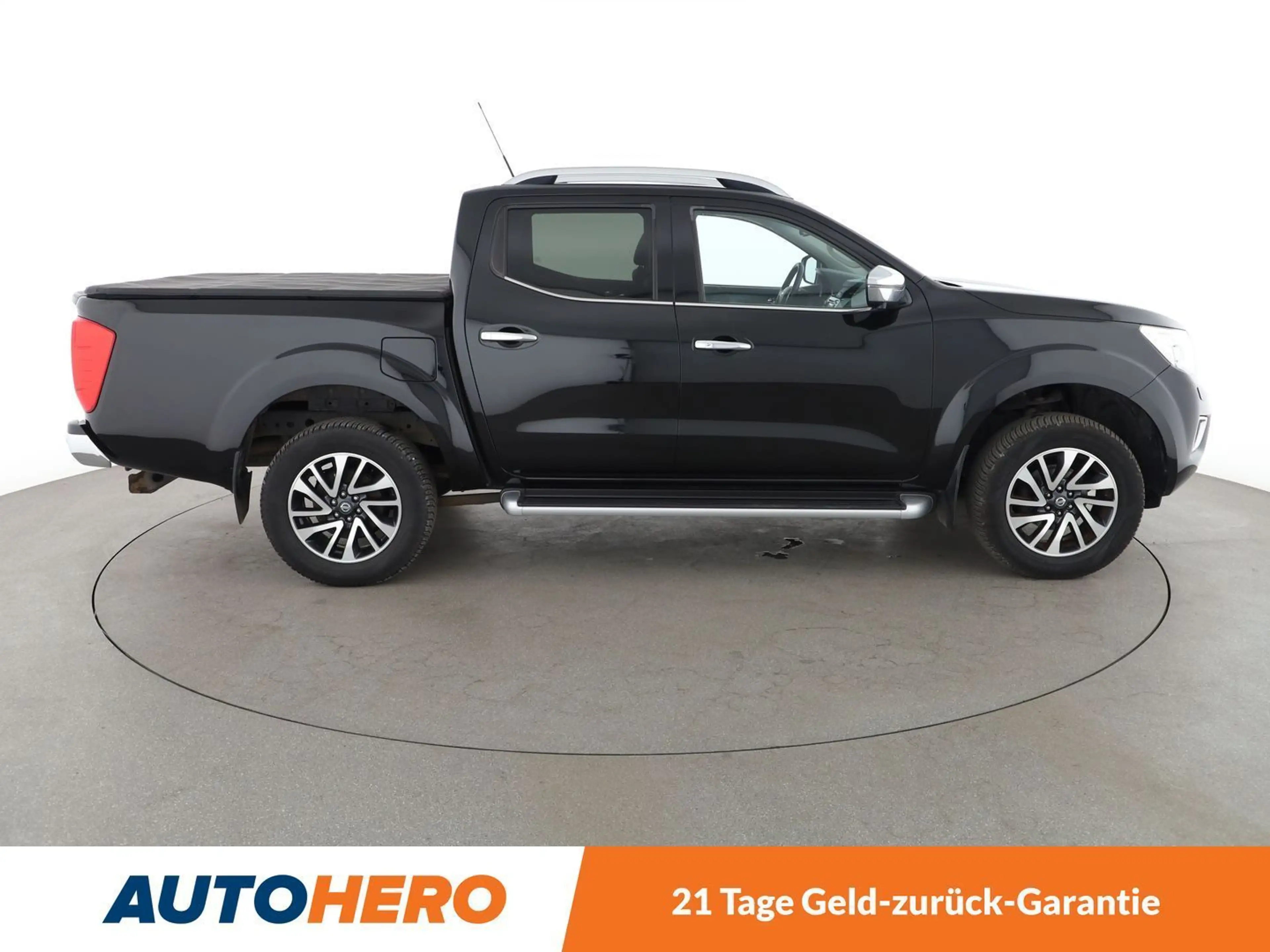 Nissan NP300 2.3 dCi Tekna Double Cab 4x4 Aut.*NAVI*PDC* — photo 7