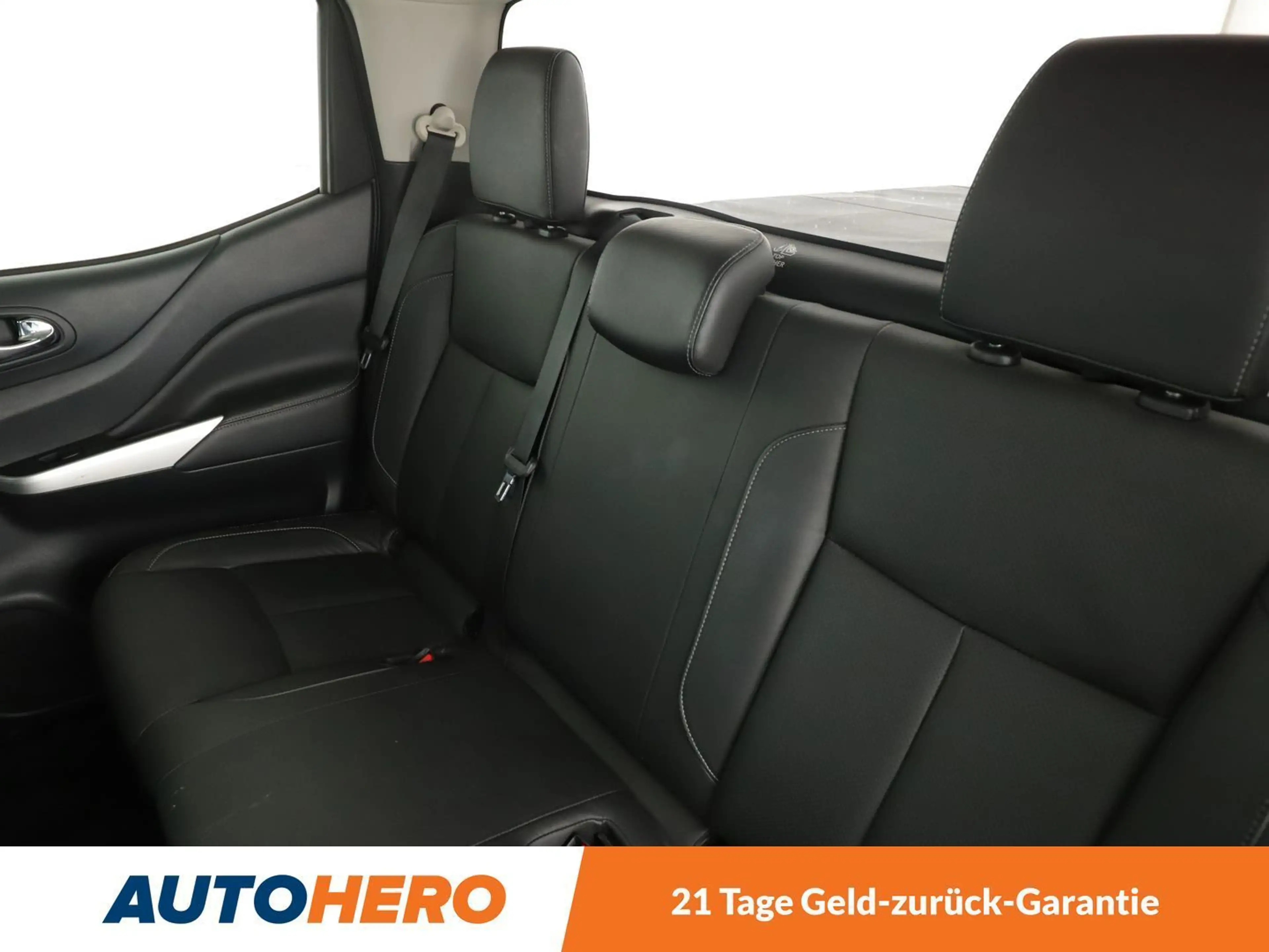 Nissan NP300 2.3 dCi Tekna Double Cab 4x4 Aut.*NAVI*PDC* — photo 14