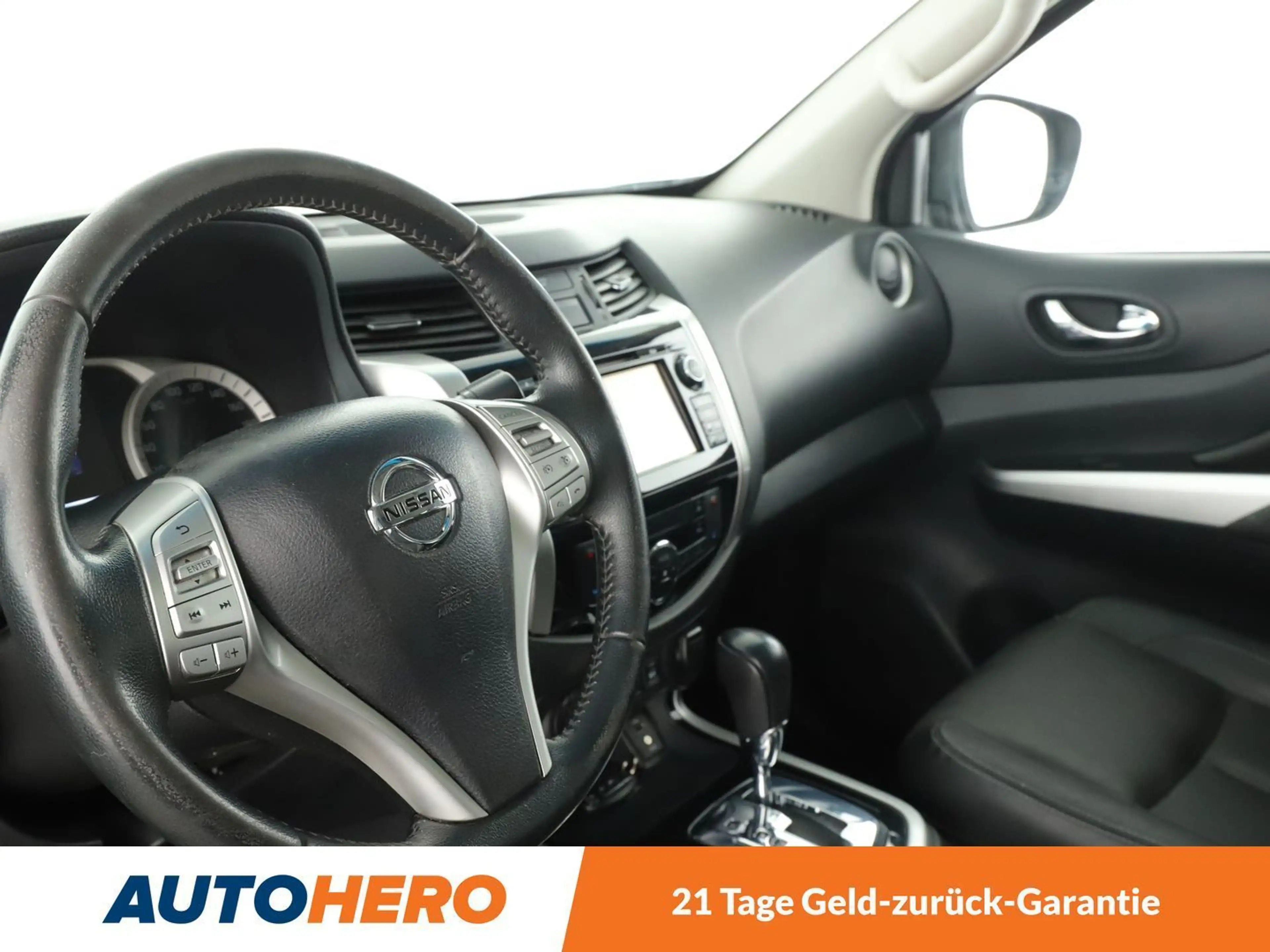Nissan NP300 2.3 dCi Tekna Double Cab 4x4 Aut.*NAVI*PDC* — photo 11