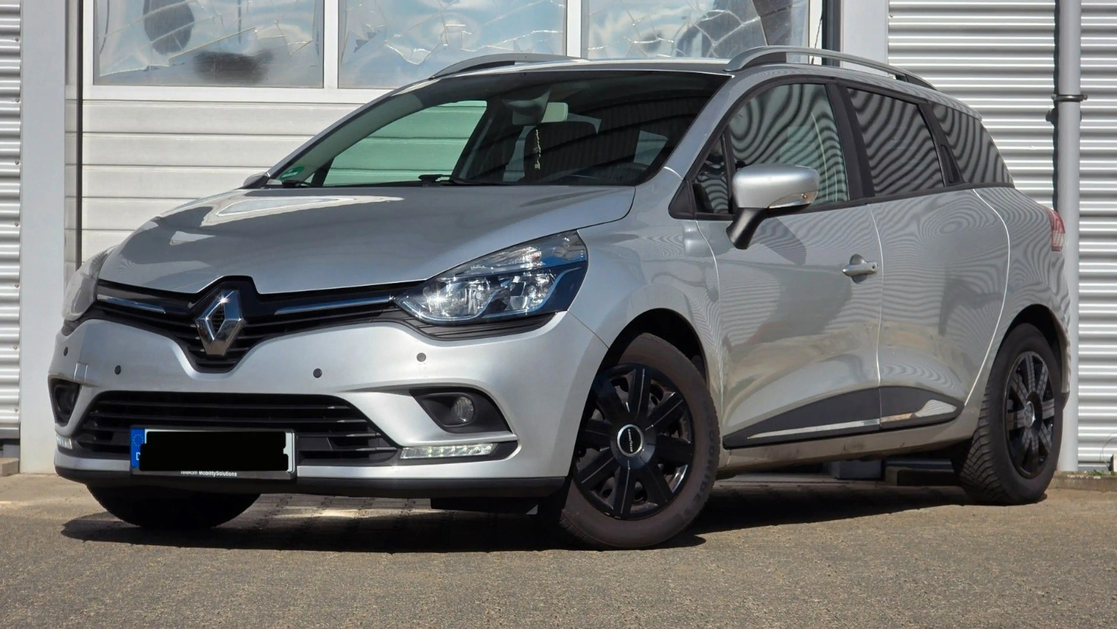 Renault Clio IV Bose Reflex Navi Klima EFH PDC BT — photo 5