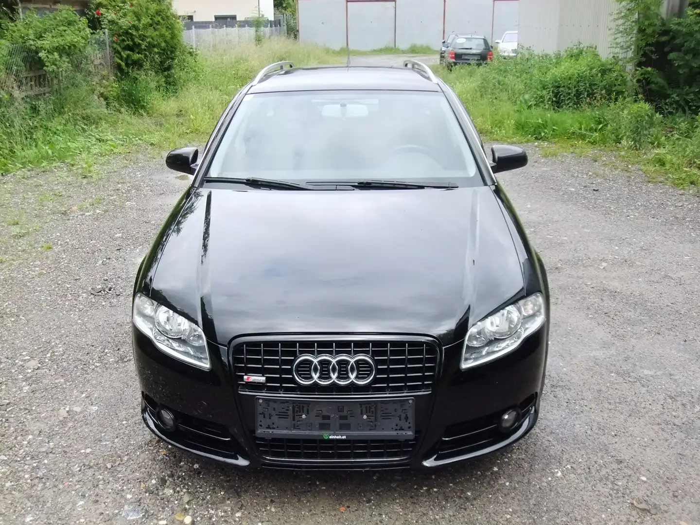 Audi A4 Avant 2,0 TDI quattro DPF Le Mans Edition Schwarz - 2
