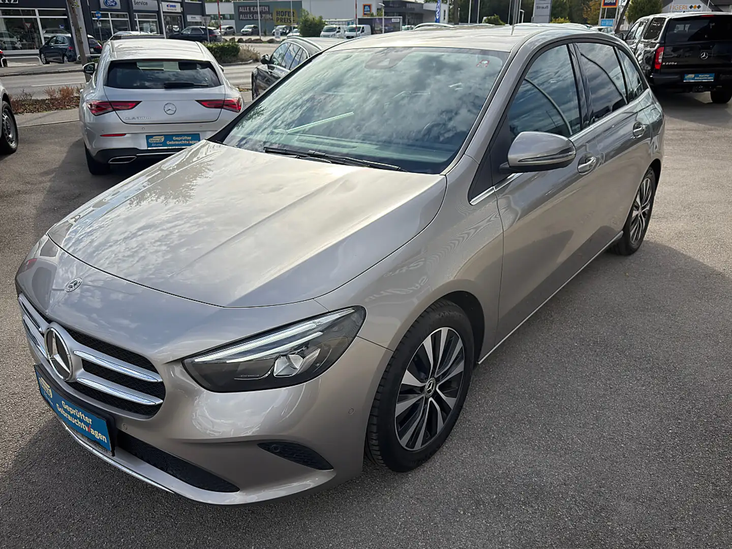Mercedes-Benz B 180 d Aut. Silber - 2