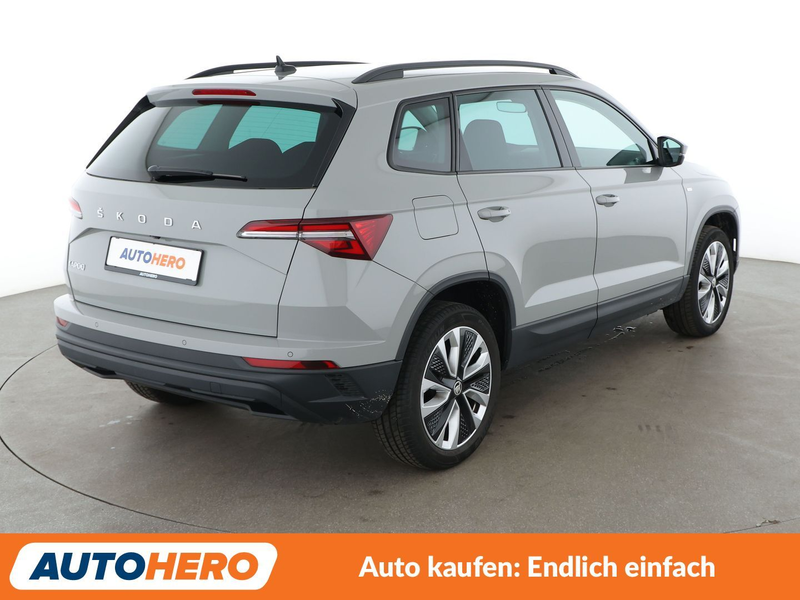 Skoda Karoq 1.5 TSI ACT Tour Aut.*NAVI*LED*ACC*PDC* — photo 6