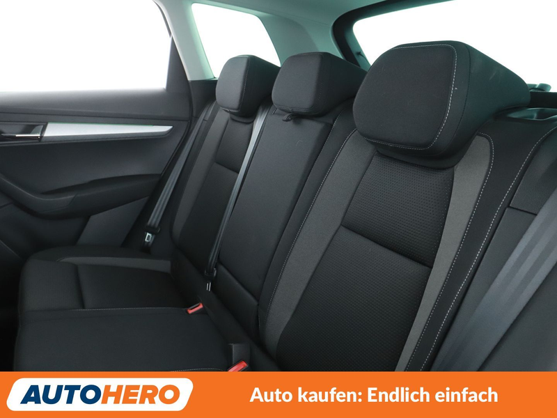 Skoda Karoq 1.5 TSI ACT Tour Aut.*NAVI*LED*ACC*PDC* — photo 14