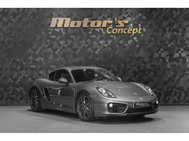 Porsche Cayman view 6