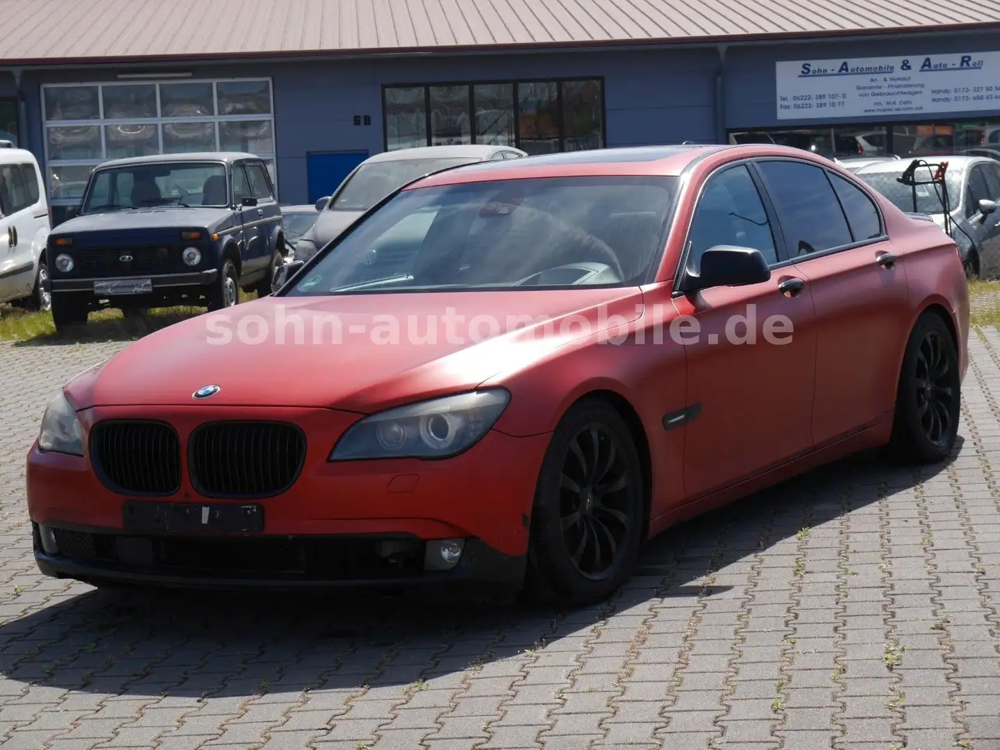 BMW 730 d Leder/Navi/Xenon/Softclo/Memory/RFK/GSD/21" Czerwony - 1