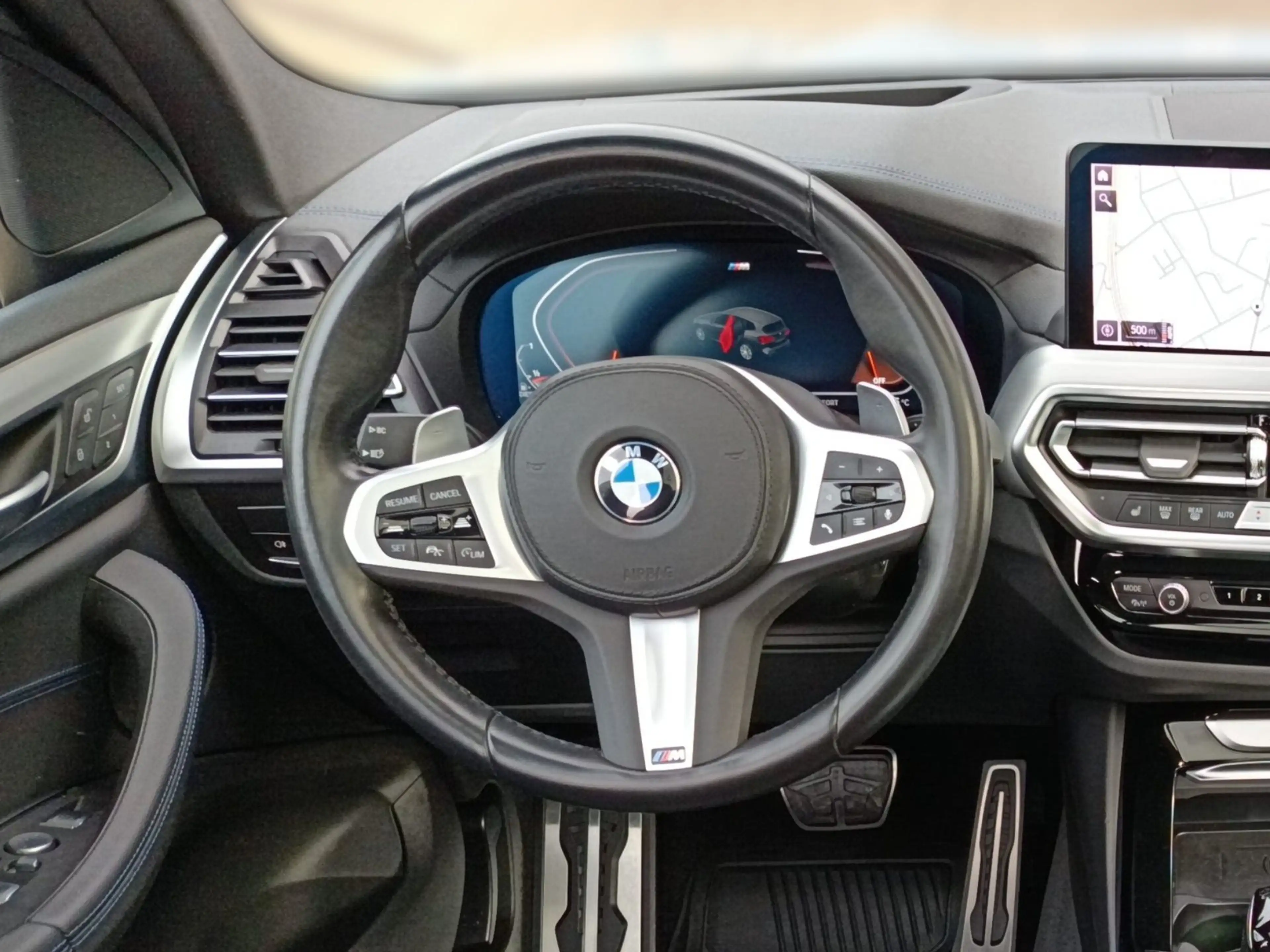 BMW X3 xDrive30d M SPORTPAKET+20"ALU+AHK+MEMORY+LASERLICH — photo 17