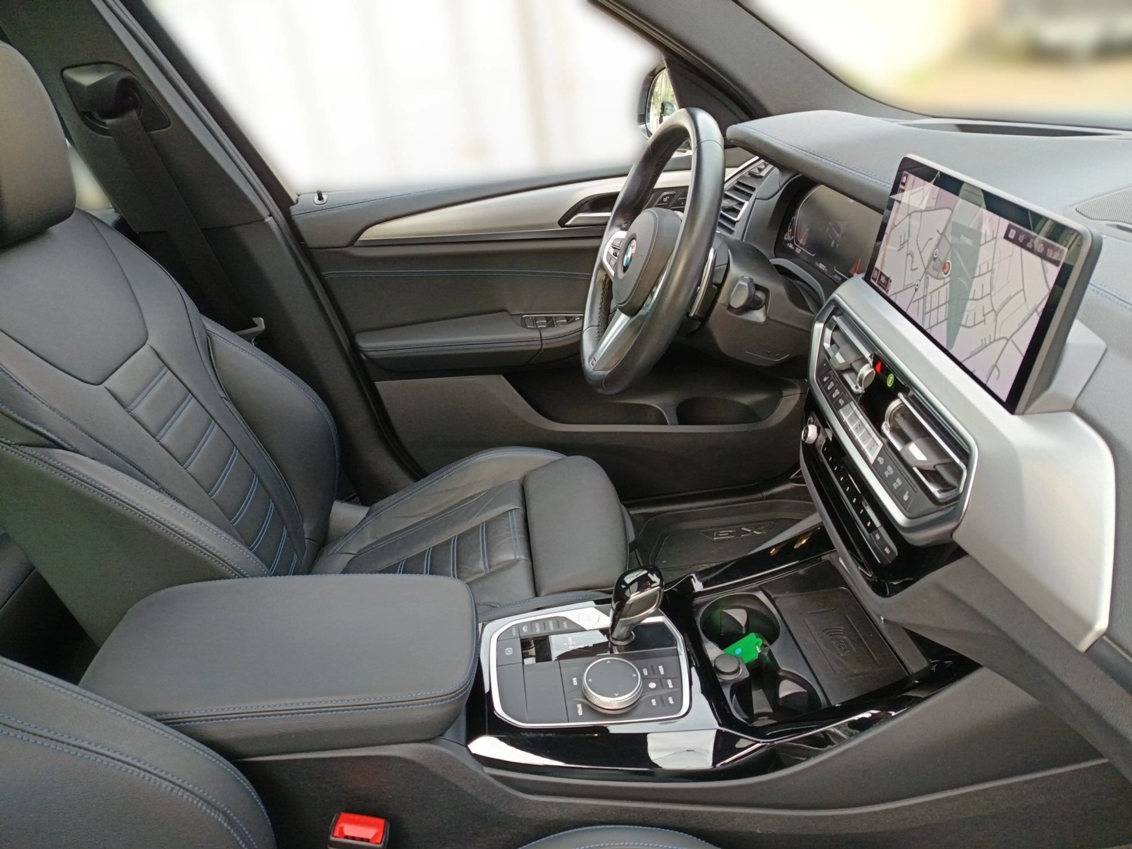 BMW X3 xDrive30d M SPORTPAKET+20"ALU+AHK+MEMORY+LASERLICH — photo 23