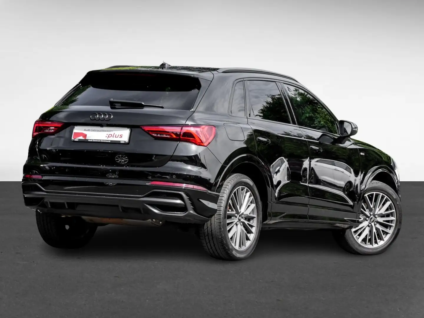Audi Q3 45 HYBRID S LINE BLACKPAK CAM ACC LM19 NAVI+ Schwarz - 2