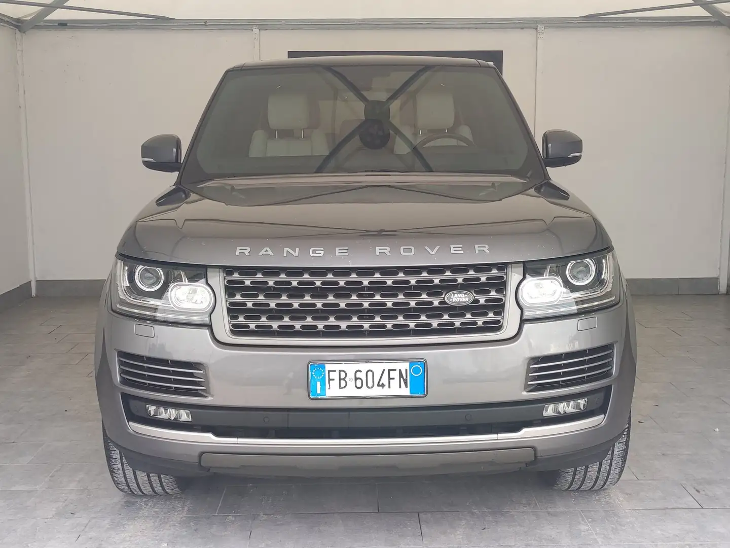 Land Rover Range Rover Range Rover VOGUE 3.0 v6 MOTORE NUOVO CON GARANZIA Gris - 1