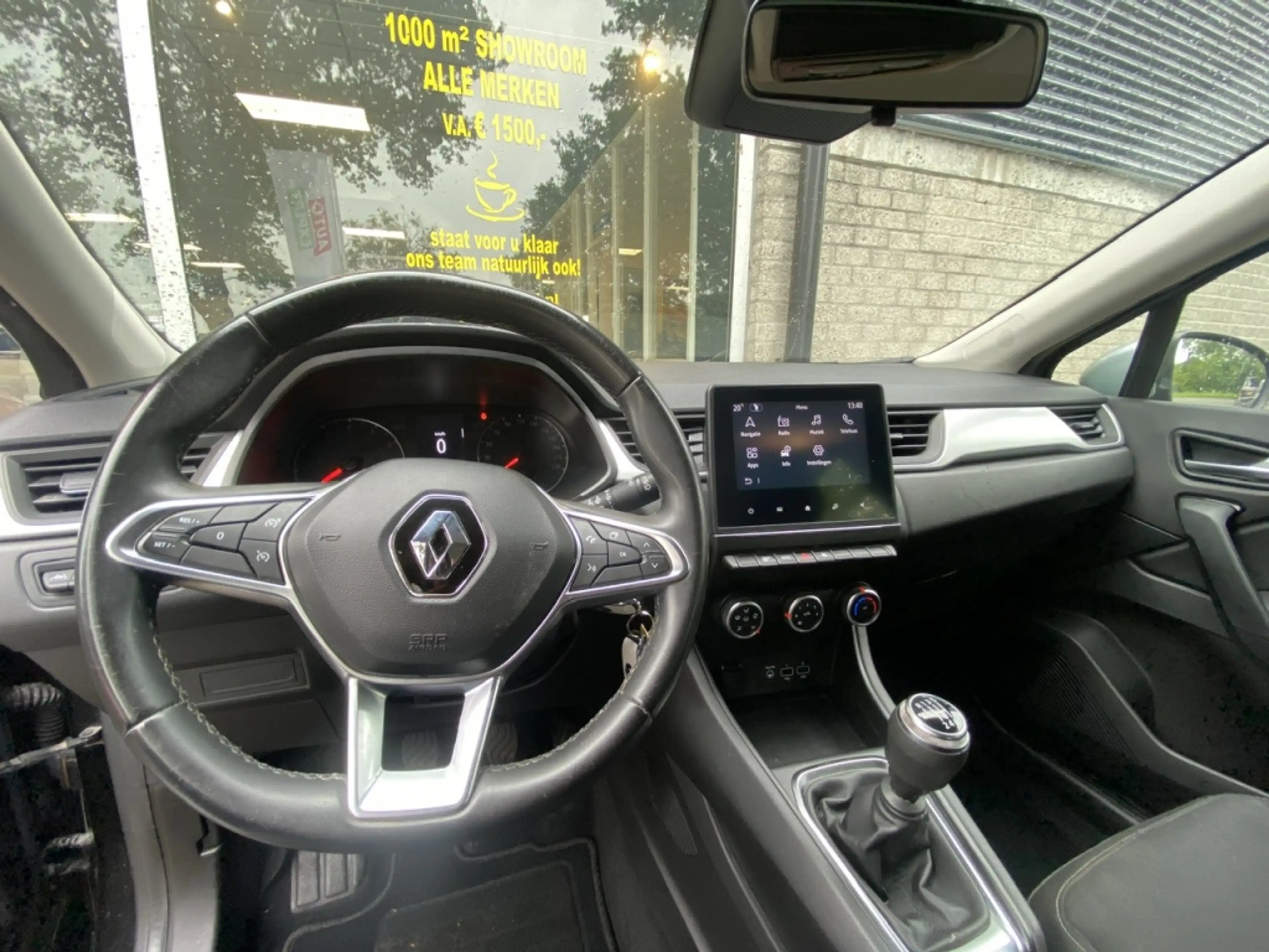 Renault Captur 1.0 TCe Zen / Cruise / LMV / LED / — photo 4